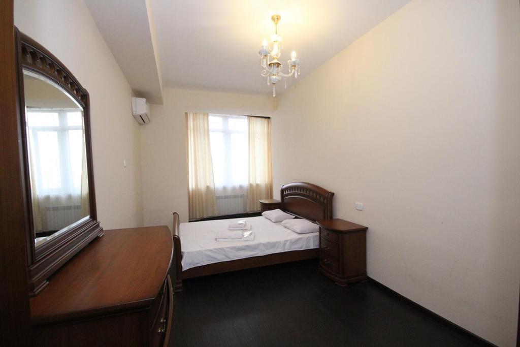 Rent Inn Yerevan On Sakharov Square Cameră foto